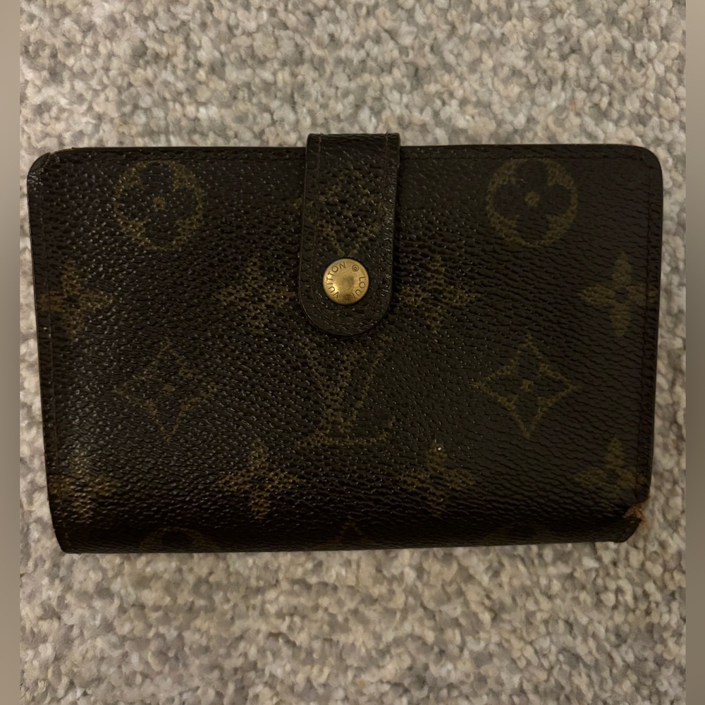 Louis Vuitton Wallet